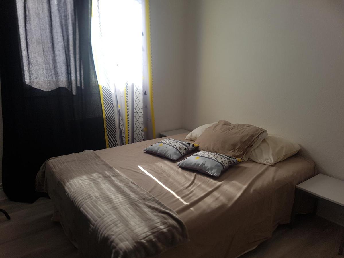 Logement Entier - Appartement T4 Hypercentre Dans Une Rue Calme - Stationnement Gratuit Tarbes Eksteriør bilde