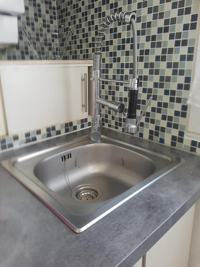 Logement Entier - Appartement T4 Hypercentre Dans Une Rue Calme - Stationnement Gratuit Tarbes Eksteriør bilde